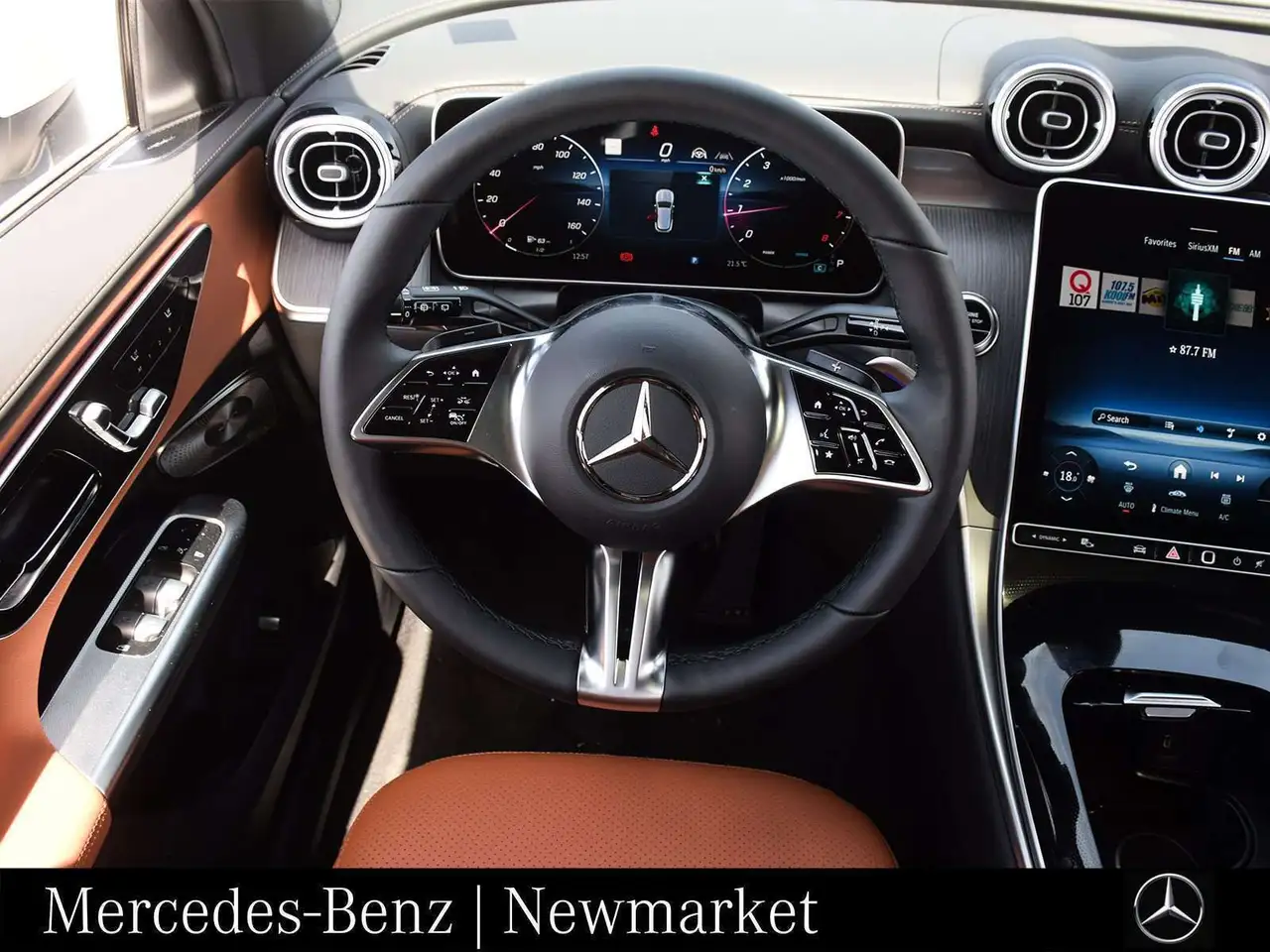 Mercedes-Benz GLC снимка Mercedes-Benz GLC