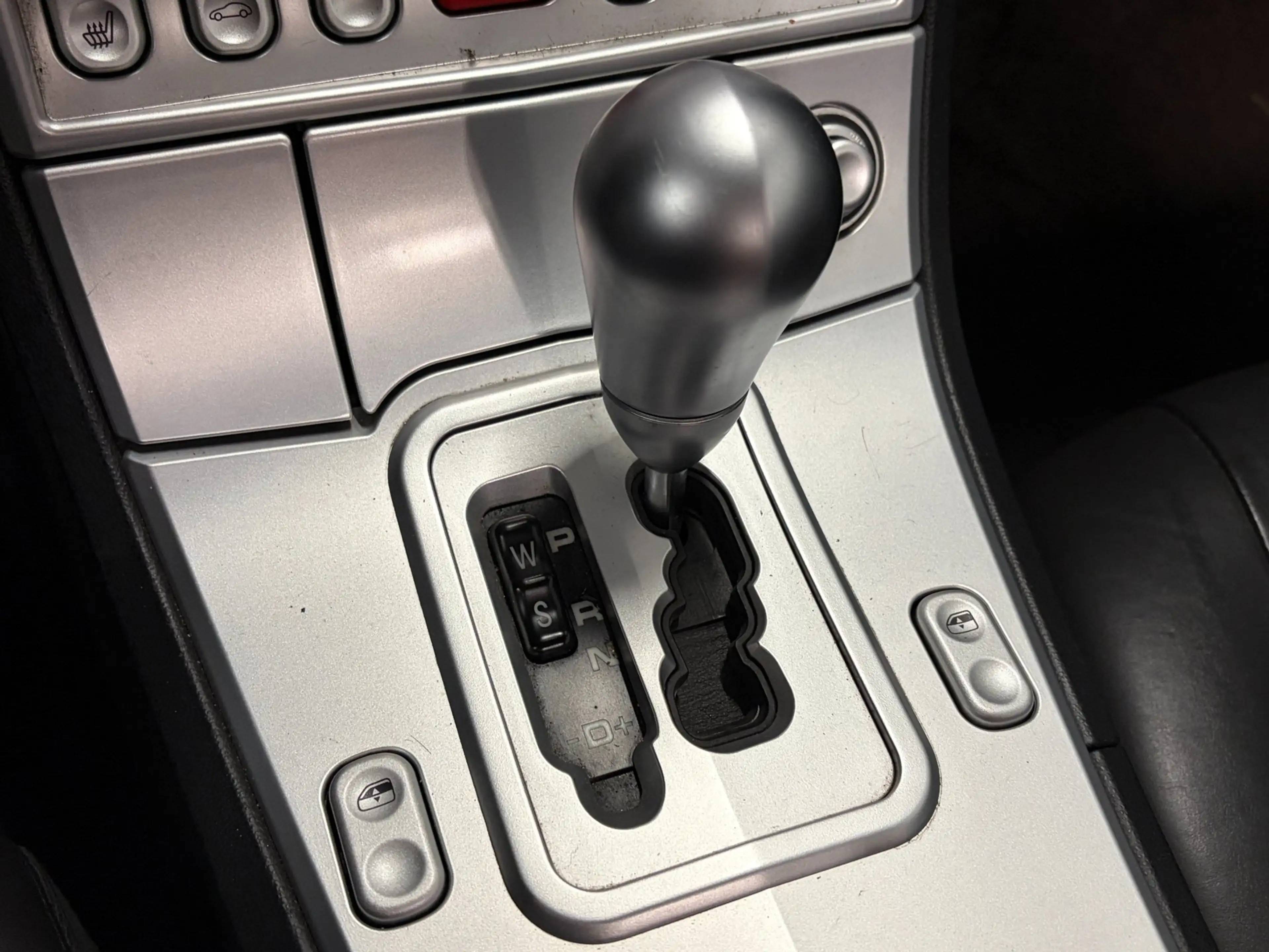 Chrysler Crossfire Cabrio 3.2 V6 Limited Automaat 218pk / Leder / Air — photo 14