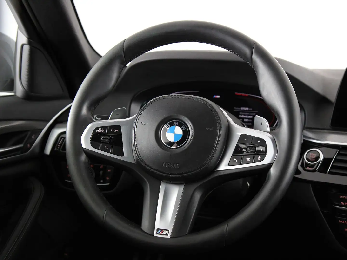 BMW 520 5 Serie 520i Touring M-Sport Grau - 2