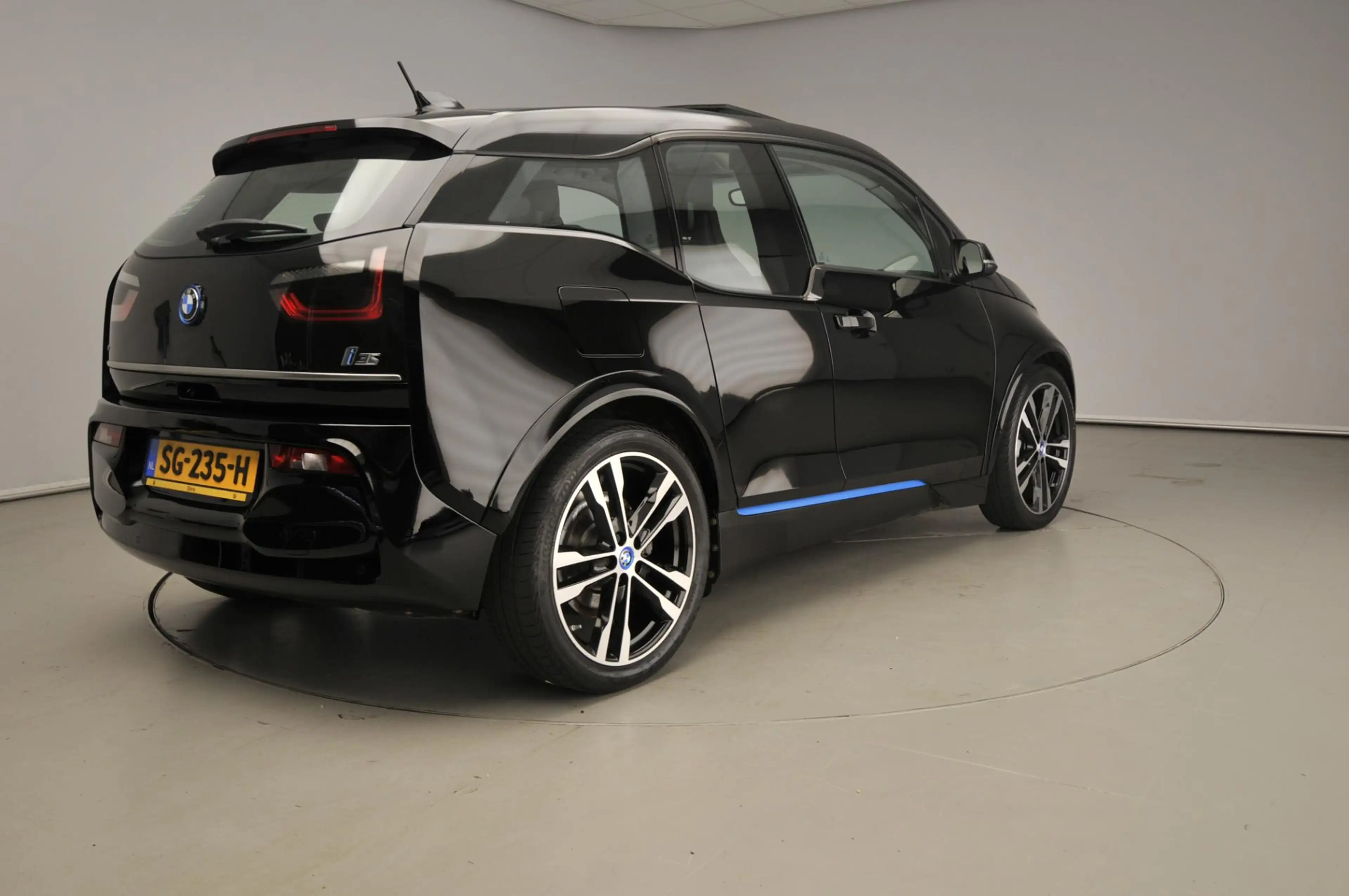 BMW i3 S 94Ah 33 kWh SoH 89,7% | Schuifdak | Harman/Kardo — photo 5
