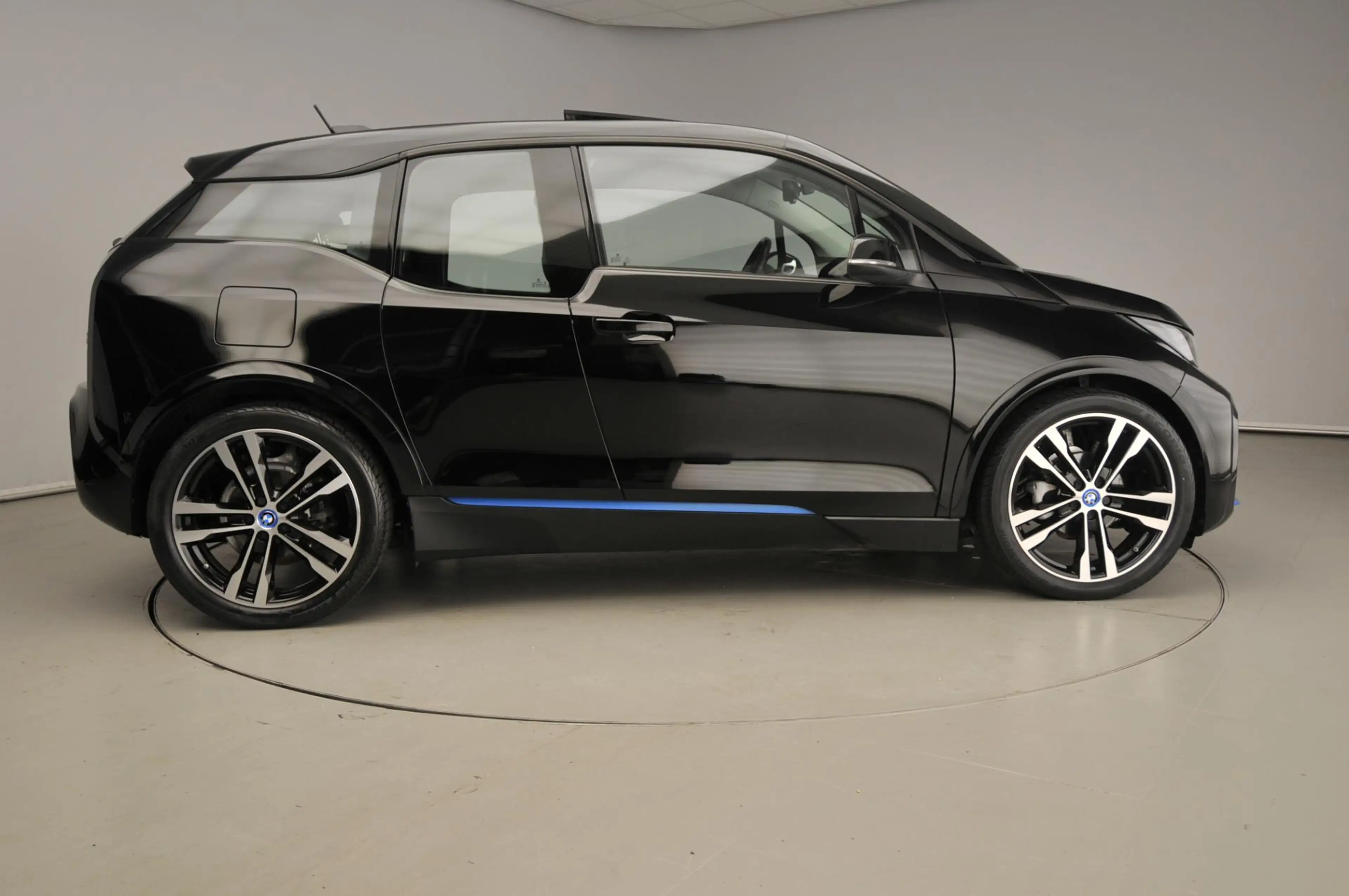 BMW i3 S 94Ah 33 kWh SoH 89,7% | Schuifdak | Harman/Kardo — photo 6