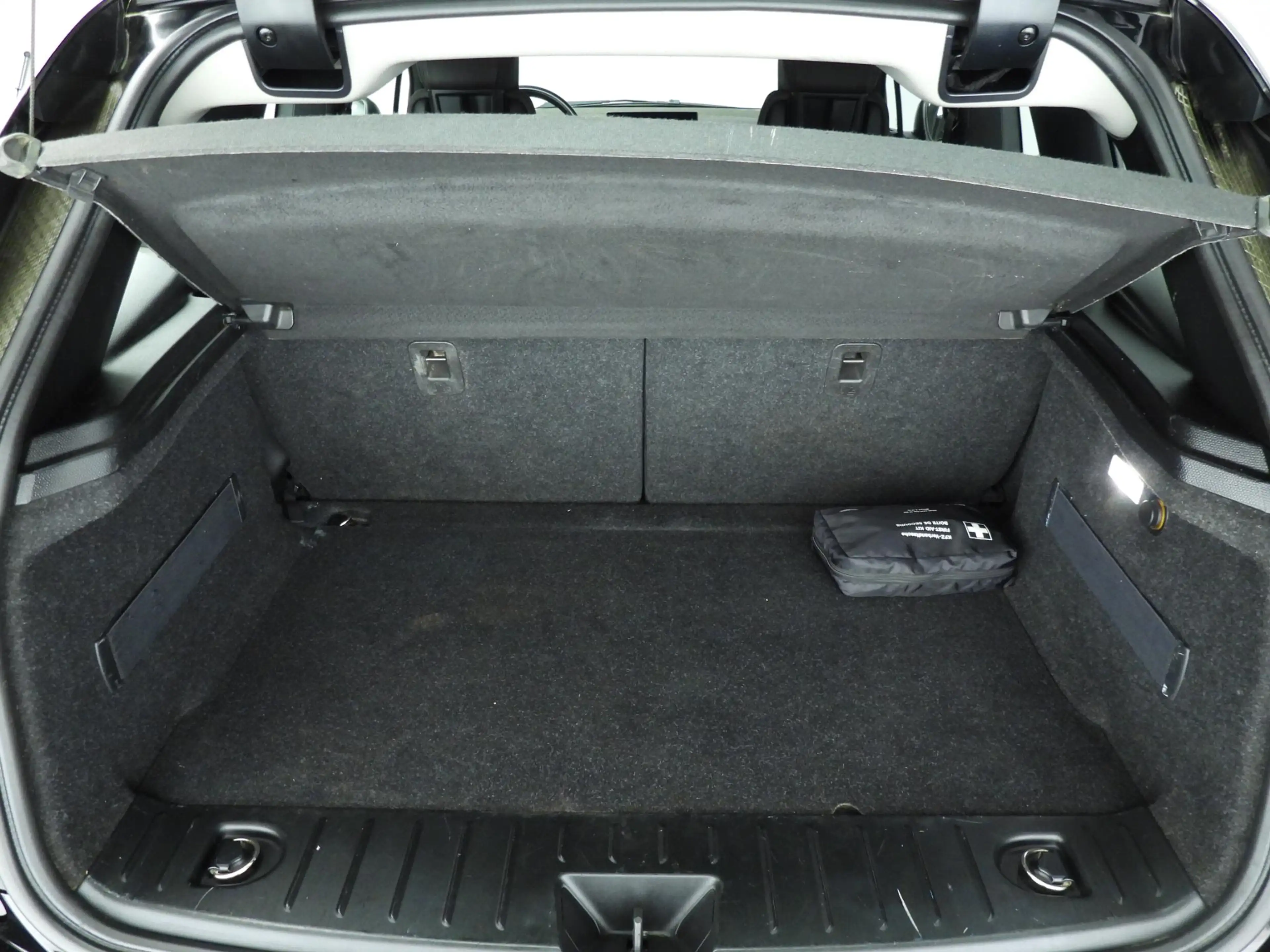 BMW i3 S 94Ah 33 kWh SoH 89,7% | Schuifdak | Harman/Kardo — photo 11