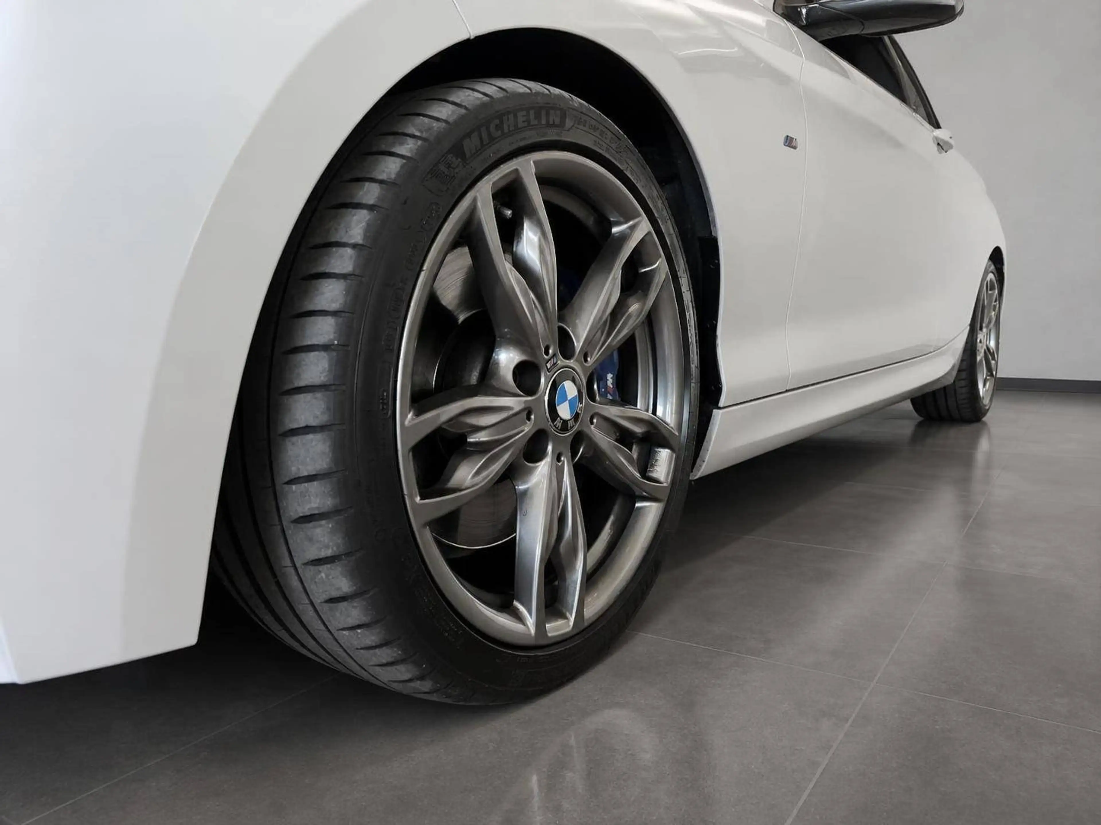 BMW 240 M240 i xDrive — photo 4
