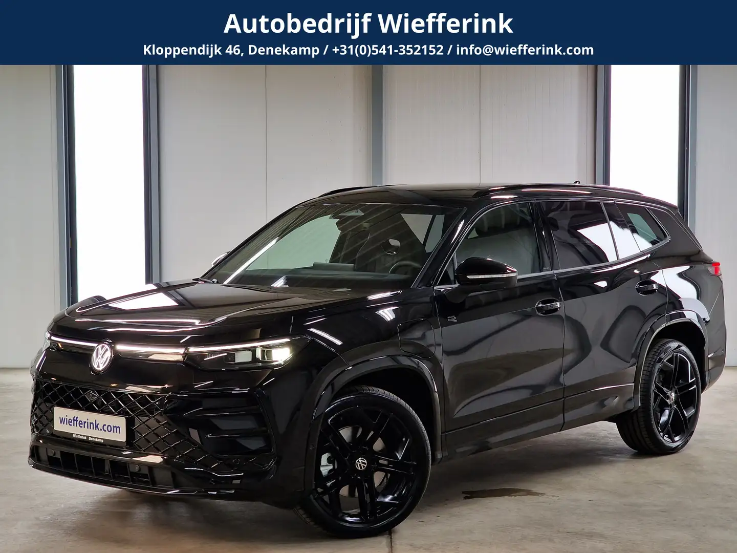 Volkswagen Tayron 1.5 eHybrid R-Line 272pk | Trekhaak | H&K Sound | Zwart - 1