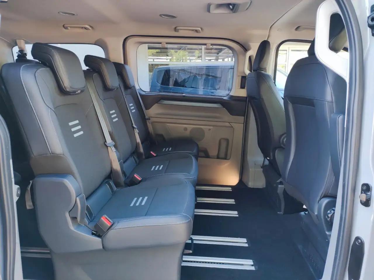 Ford Tourneo Custom 2026 — фото 14