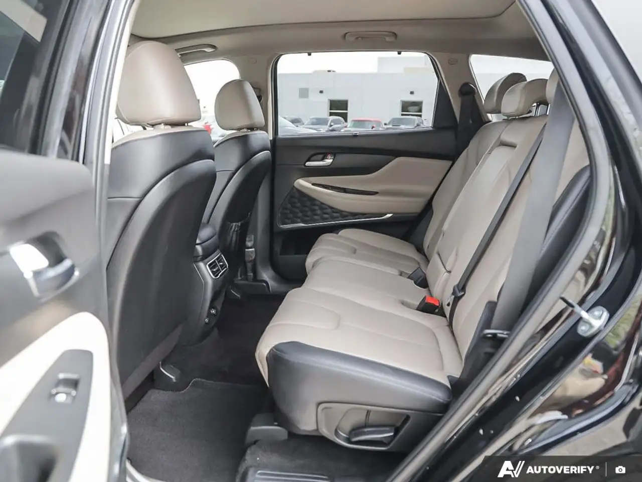 Hyundai SANTA FE снимка Hyundai SANTA FE