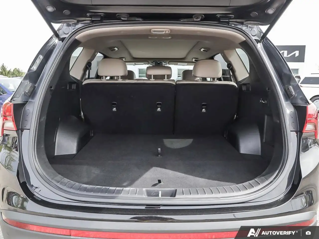 Hyundai SANTA FE снимка Hyundai SANTA FE
