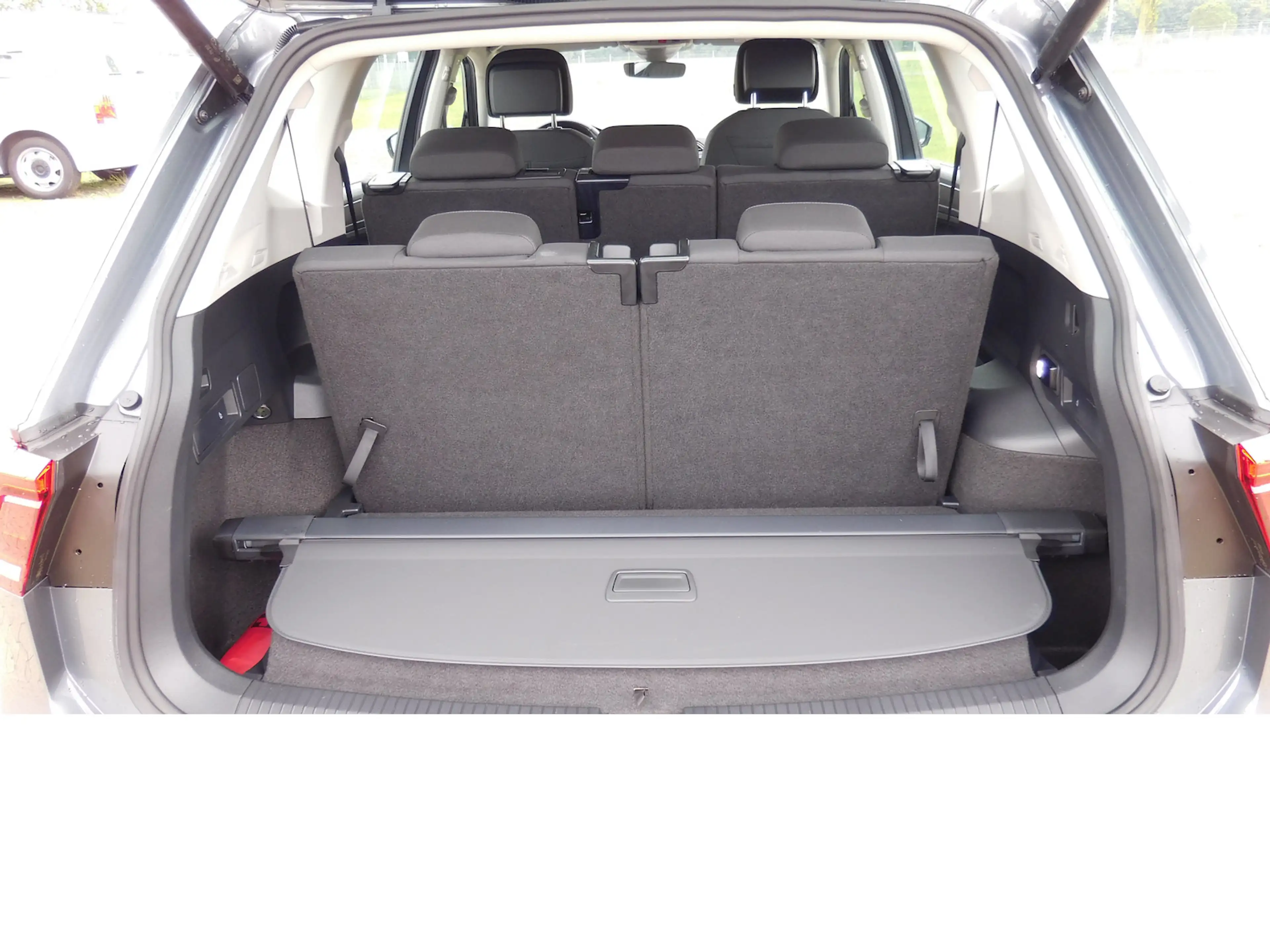 Volkswagen Tiguan Allspace 1.5 TSI Life 7 Sitze Navi DSG — photo 16