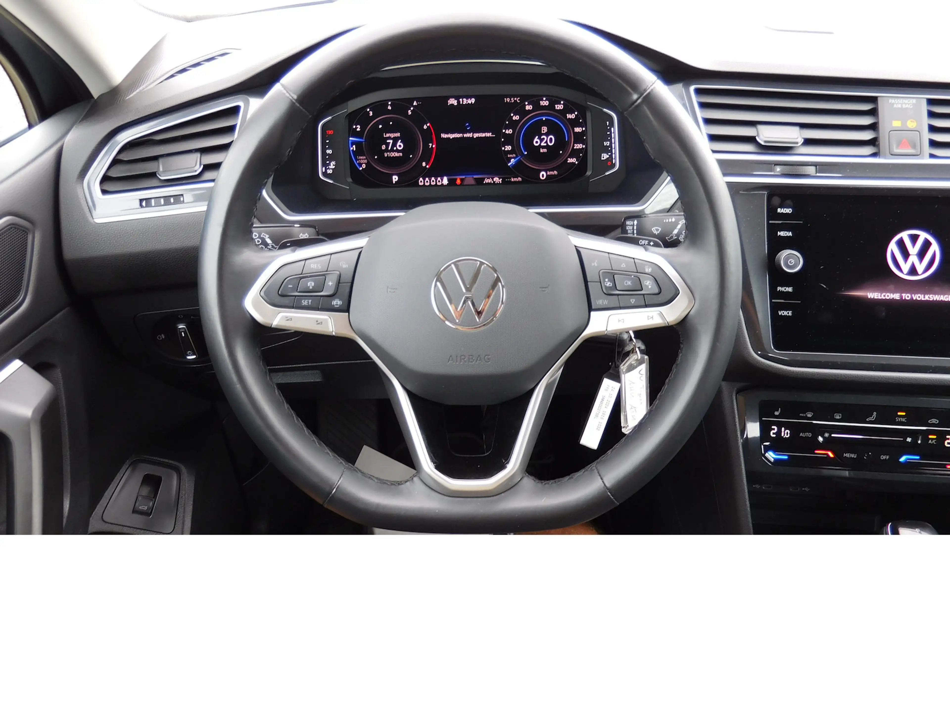 Volkswagen Tiguan Allspace 1.5 TSI Life 7 Sitze Navi DSG — photo 8