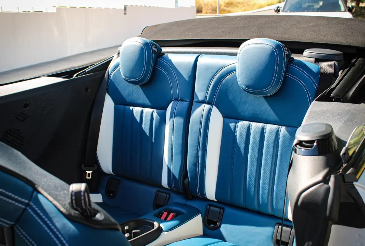 MINI Cooper Cabrio 2026 — фото 15
