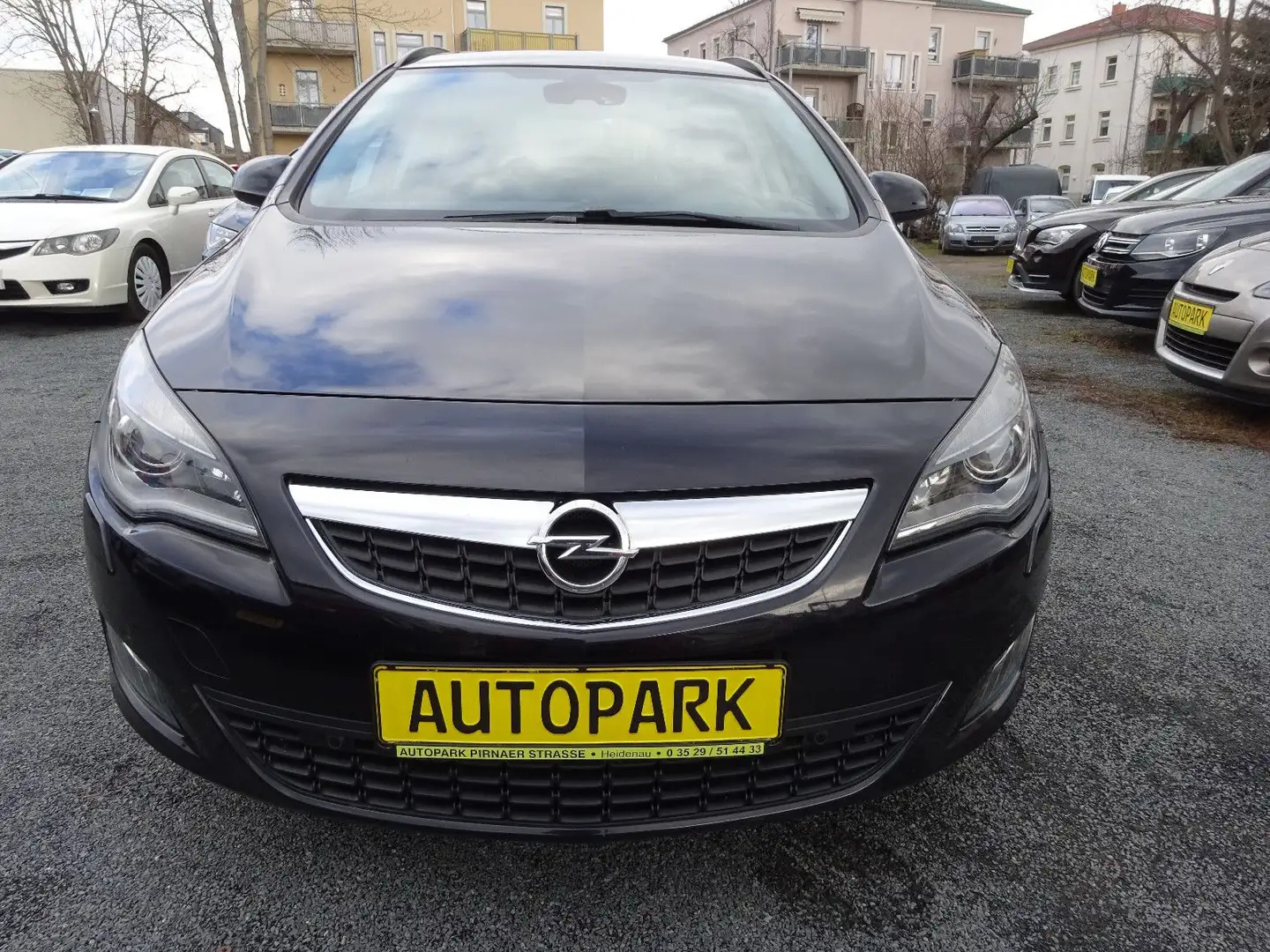 Opel Astra J SportsTourer*Klimaaut.,Lenkradhzg.,Nr.40 Schwarz - 2
