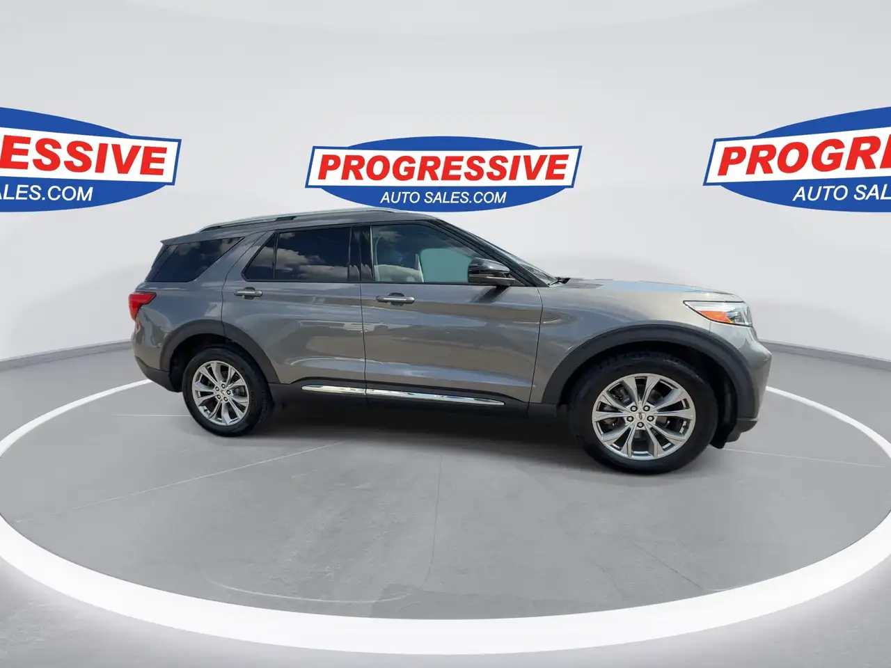 Ford Explorer photo Ford Explorer