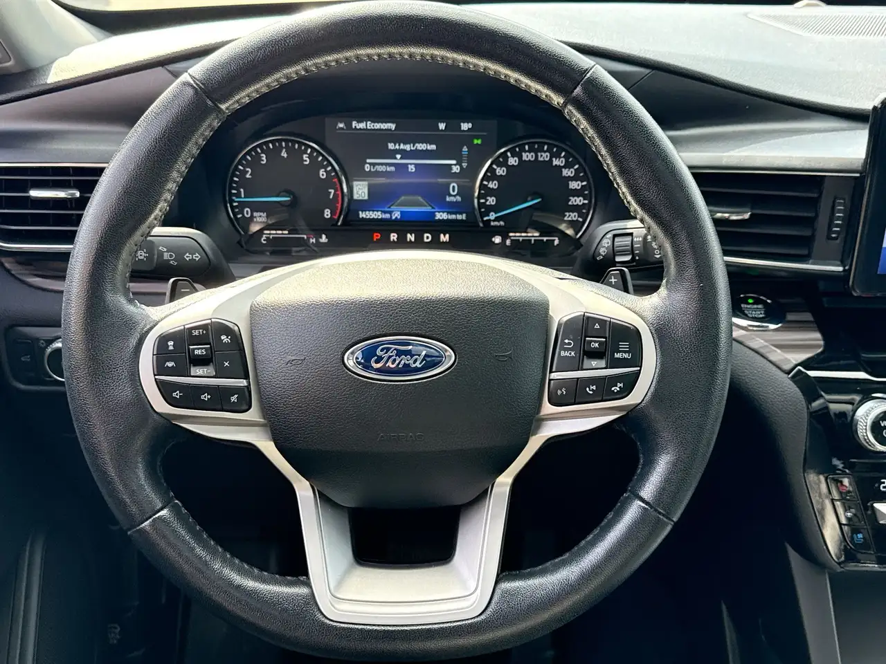 Ford Explorer photo Ford Explorer
