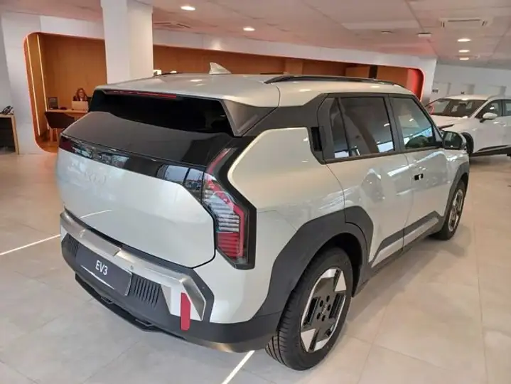 Kia EV3 2026, foto 3