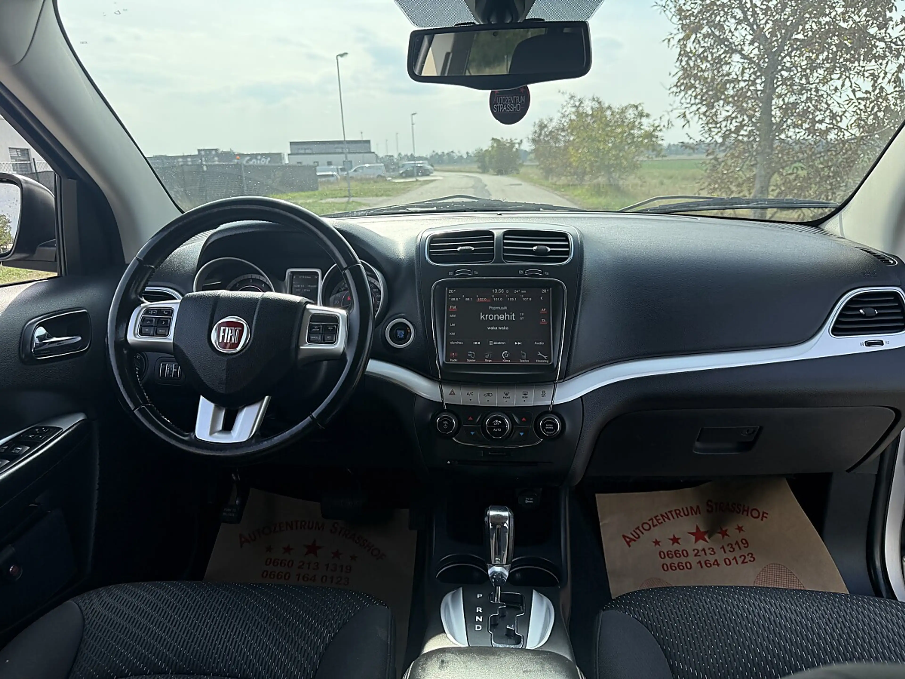 Fiat Freemont 2,0 Multijet II 170 Lounge AWD Aut. — photo 9