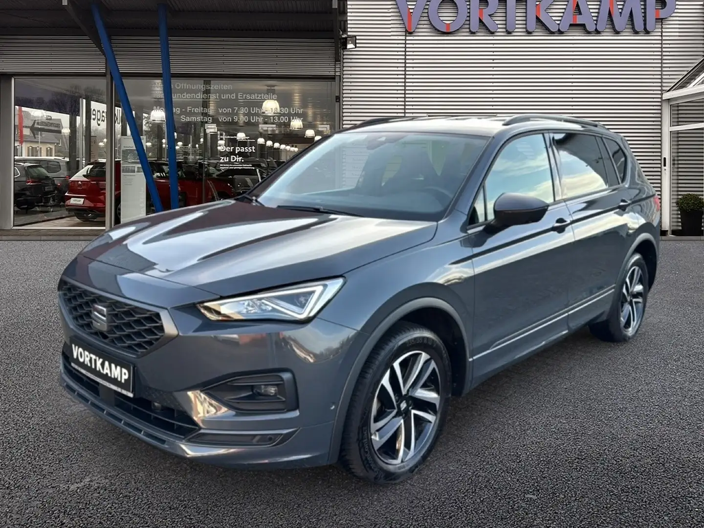 SEAT Tarraco FR 1,5TSI DSG 7Sitzer/Winterpaket Grau - 2