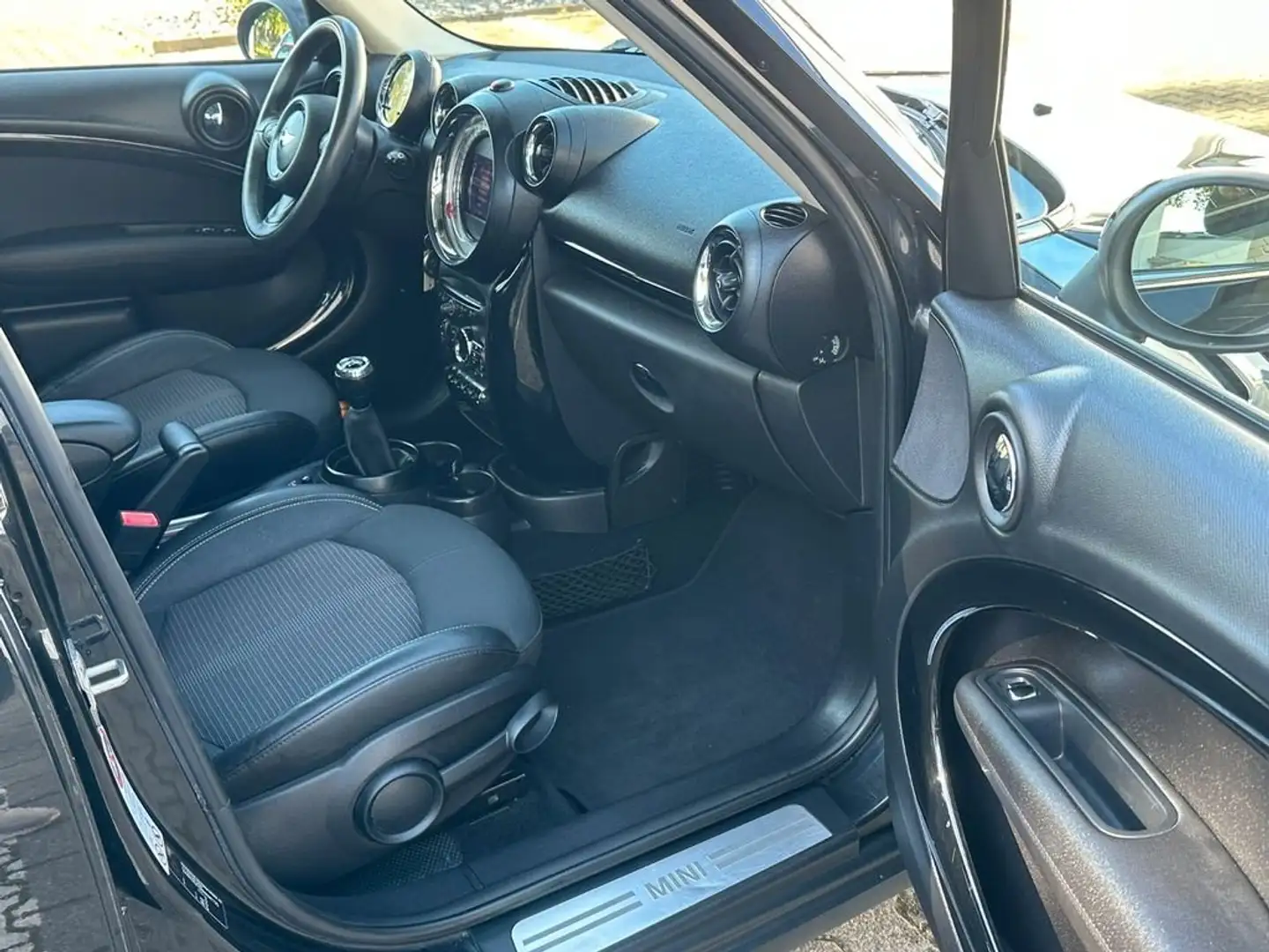 MINI Cooper Countryman Mini Countryman 1.6 Cooper ALL4 Noir - 2