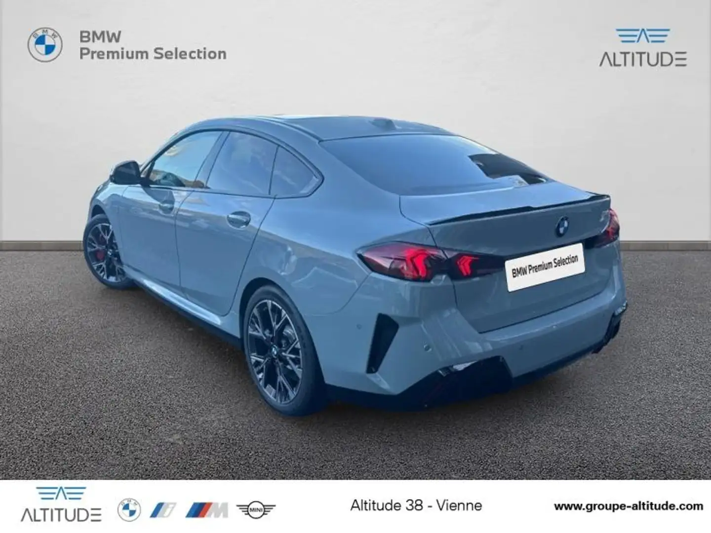 BMW 223 223 218ch M Sport xDrive DKG7 Szürke - 2