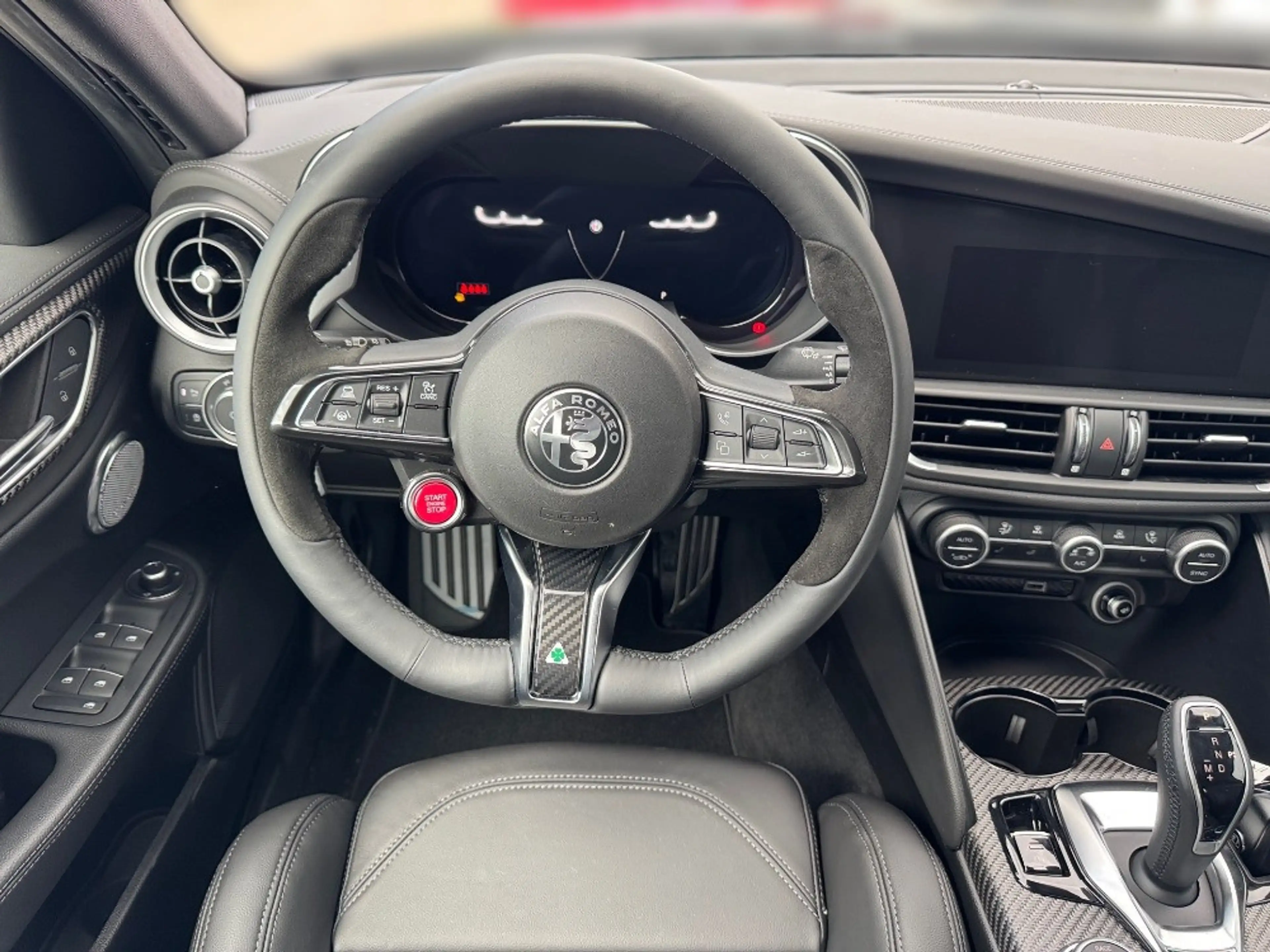 Alfa Romeo Giulia Quadrifoglio MY24 SOFORT|KERAMIK|AKRA — photo 11