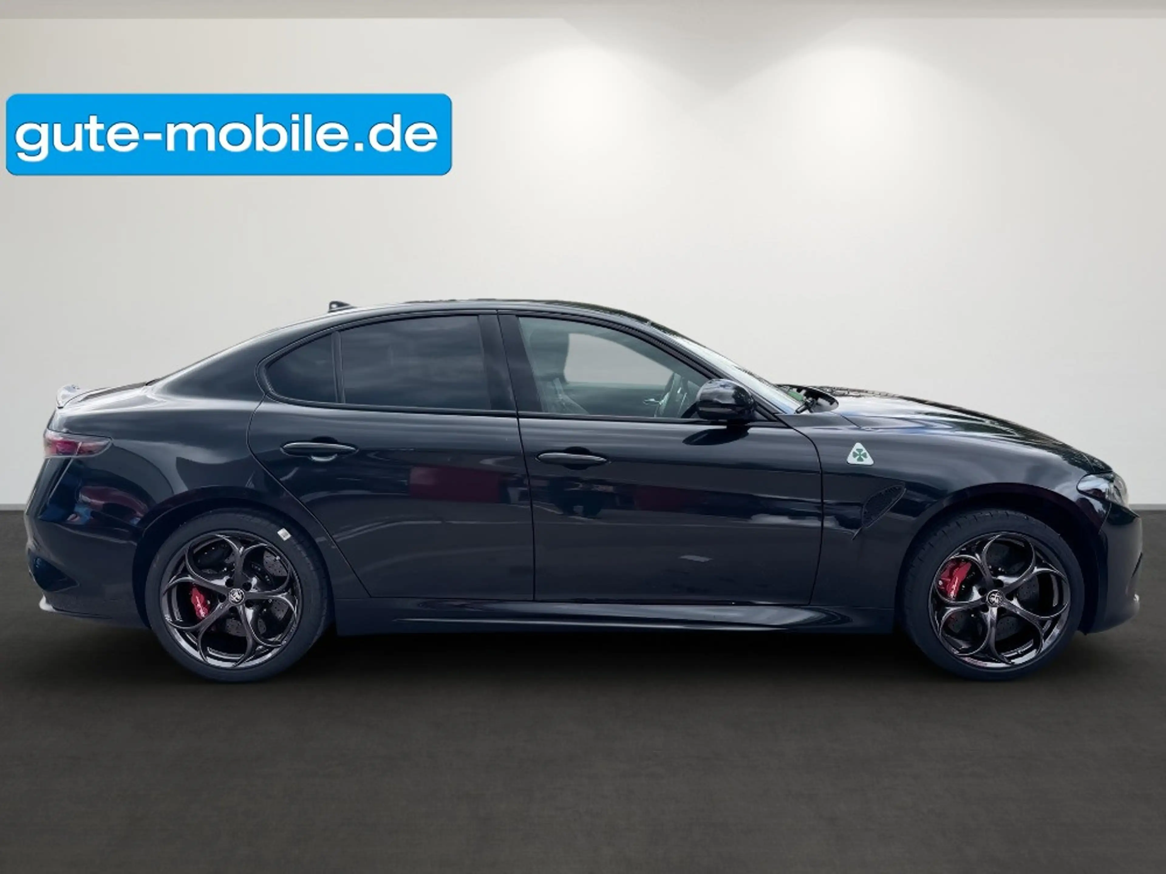 Alfa Romeo Giulia Quadrifoglio MY24 SOFORT|KERAMIK|AKRA — photo 6