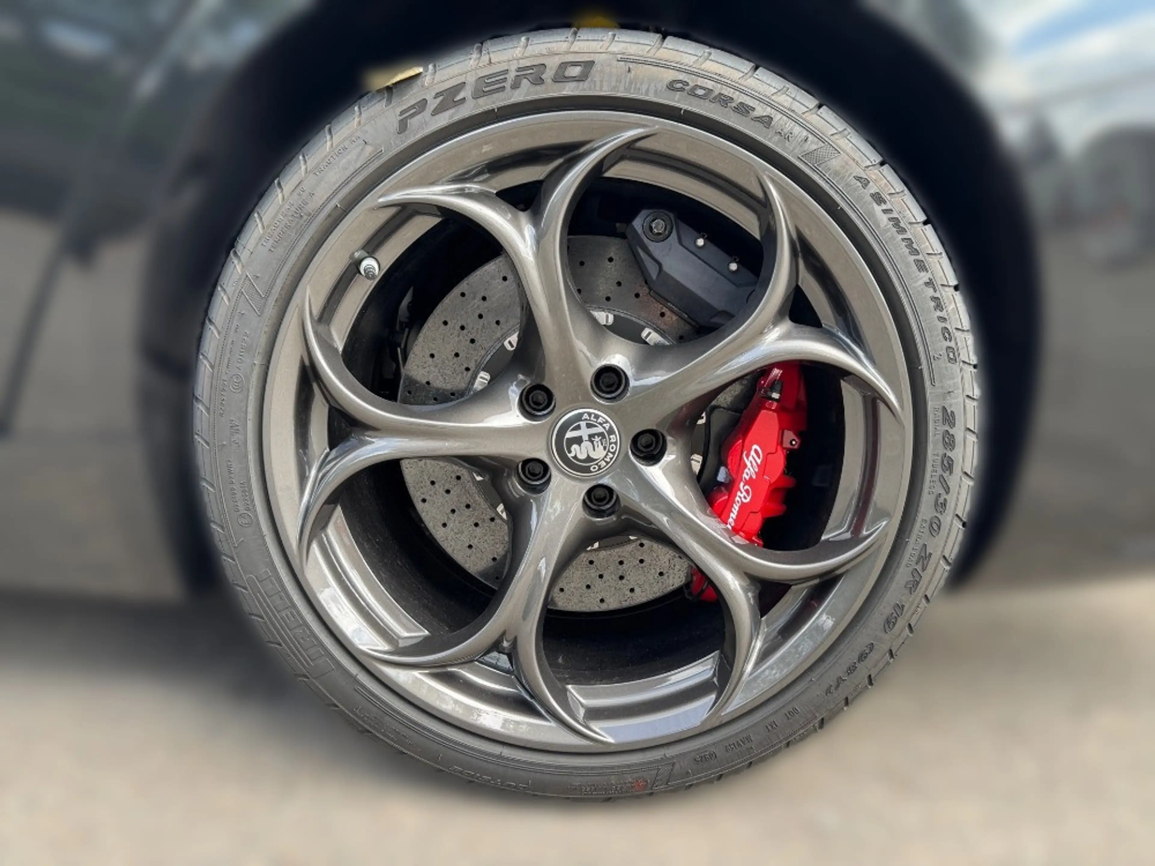 Alfa Romeo Giulia Quadrifoglio MY24 SOFORT|KERAMIK|AKRA — photo 18