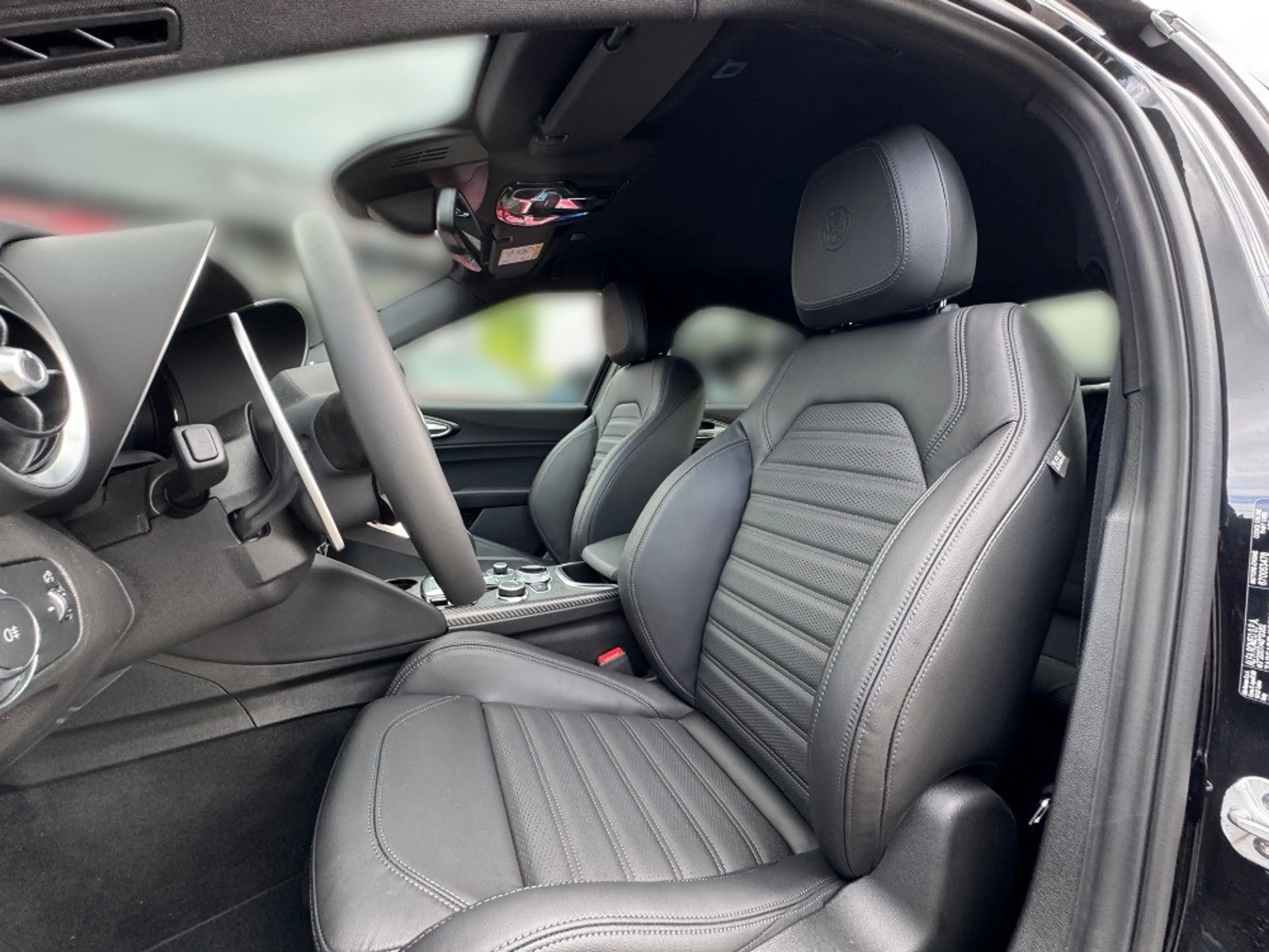 Alfa Romeo Giulia Quadrifoglio MY24 SOFORT|KERAMIK|AKRA — photo 9