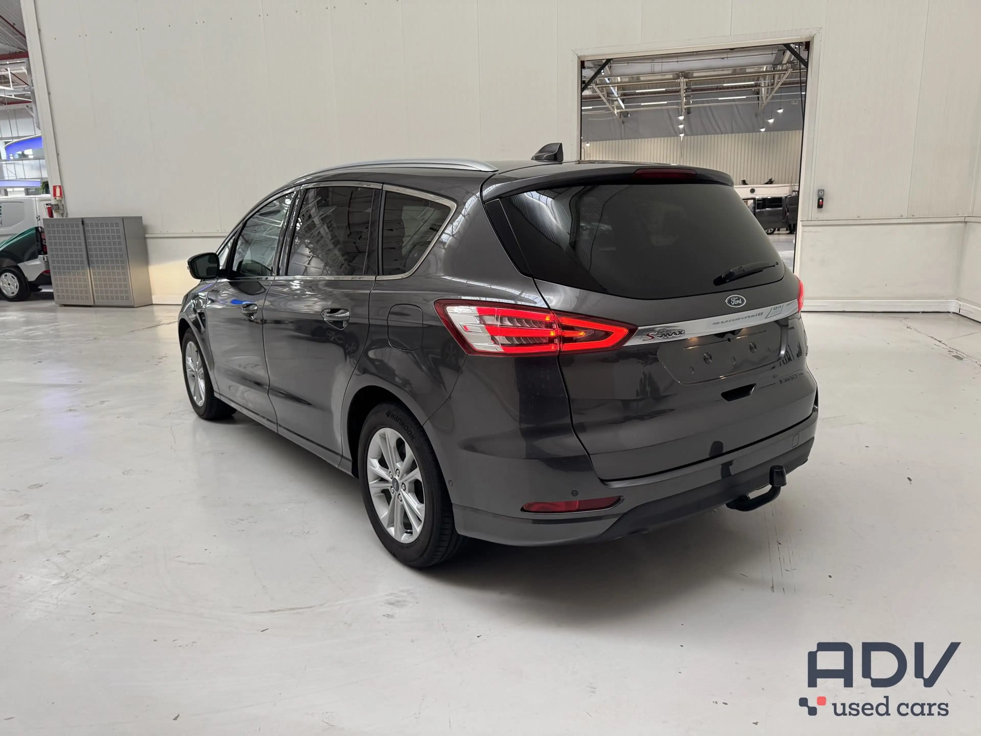 Ford S-Max Full Hybride - Winter Pack - 7 zitplaatsen!! — photo 3