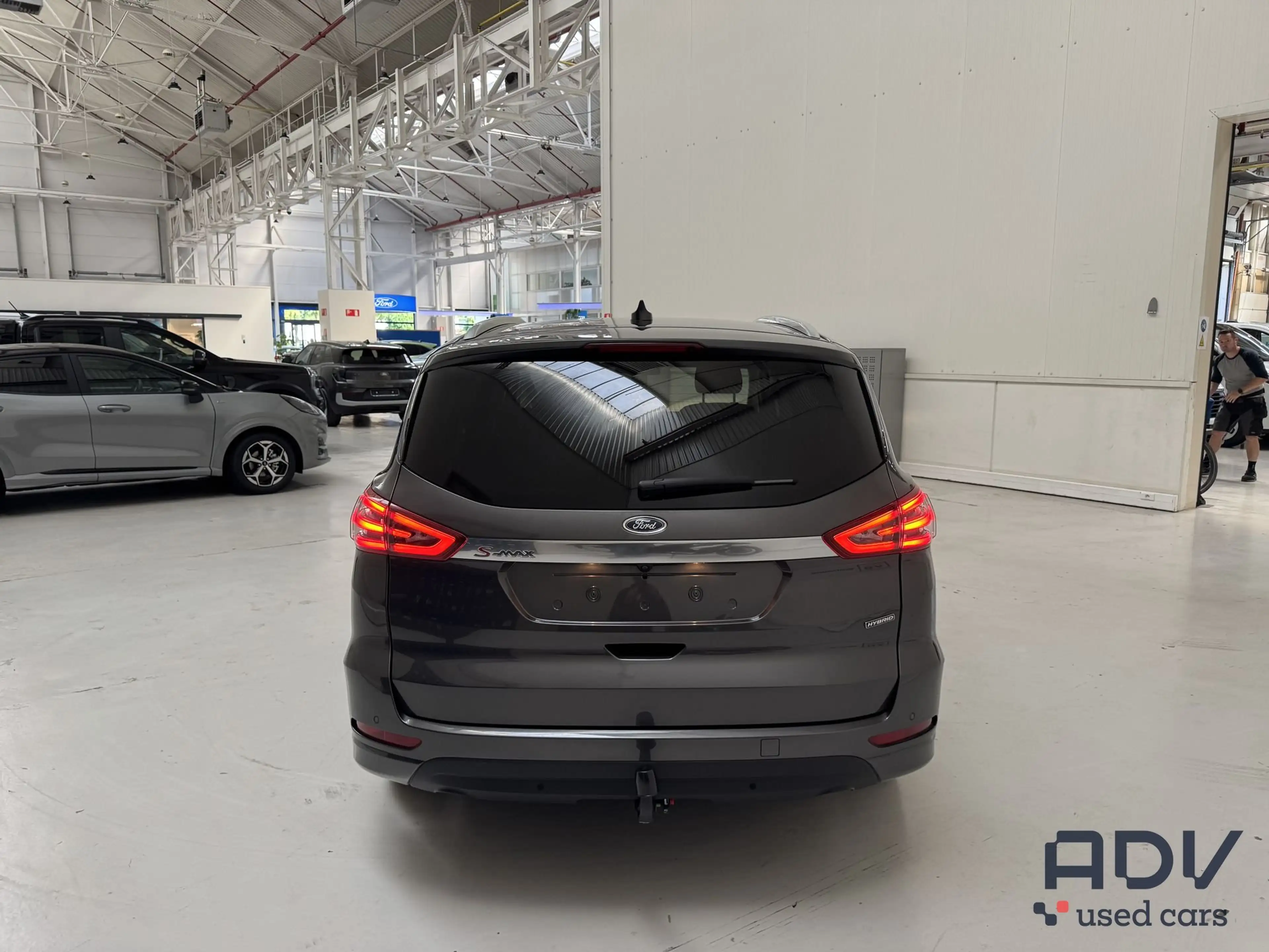 Ford S-Max Full Hybride - Winter Pack - 7 zitplaatsen!! — photo 4
