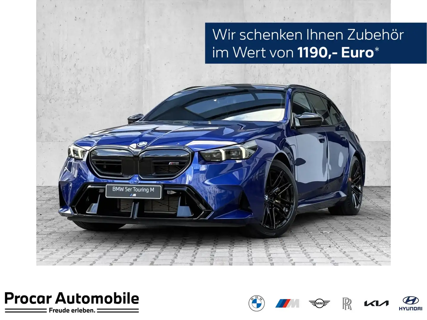 BMW M5 Touring PANO AHK DA PROF PA PROF KERAMIK 0,5% Blau - 1