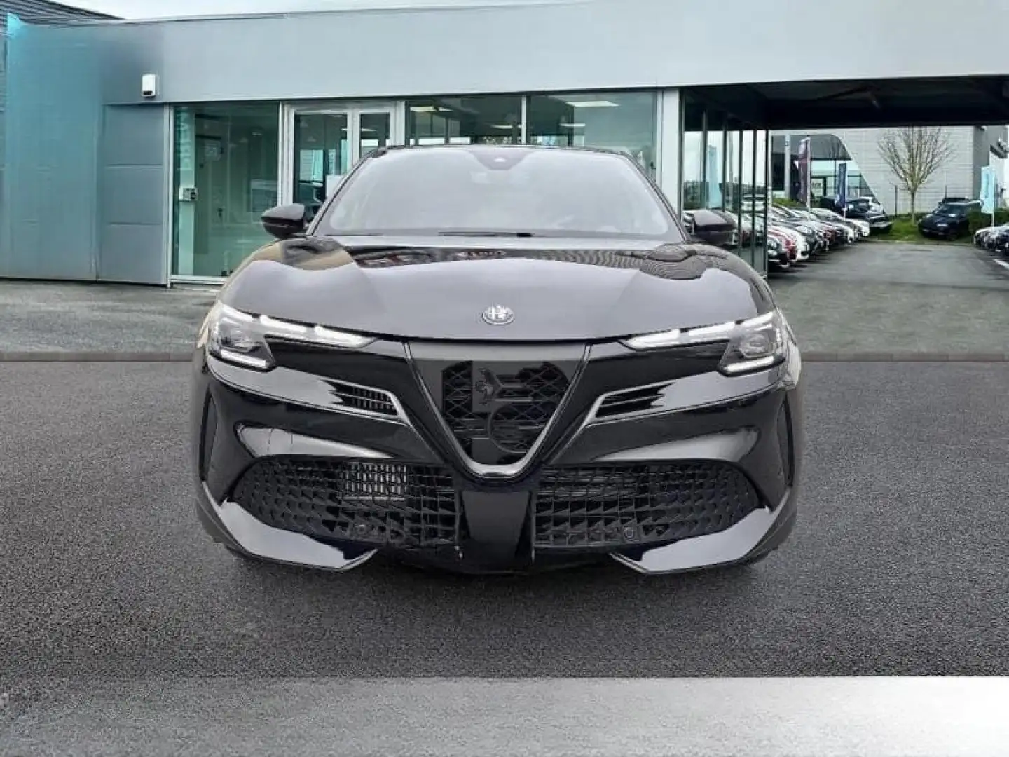 Alfa Romeo Junior HYBRID SPECIALE 100KW 136CV 1,2 VGT - 2