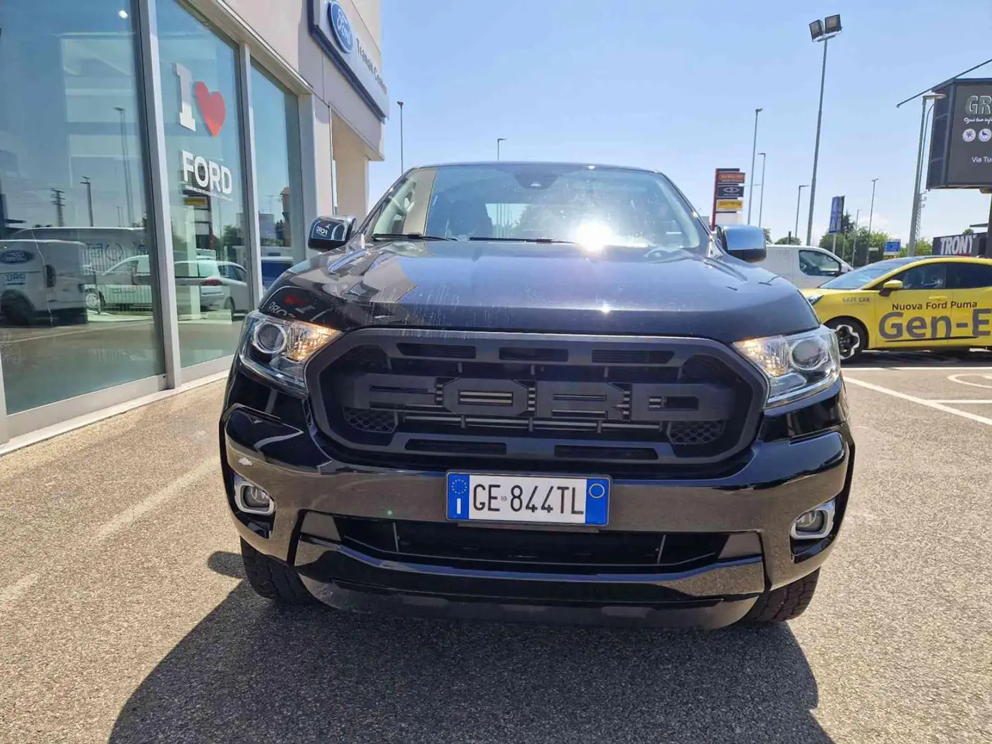 Ford Ranger 2.0 ECOBLUE DC XLT 5 posti Nero - 2