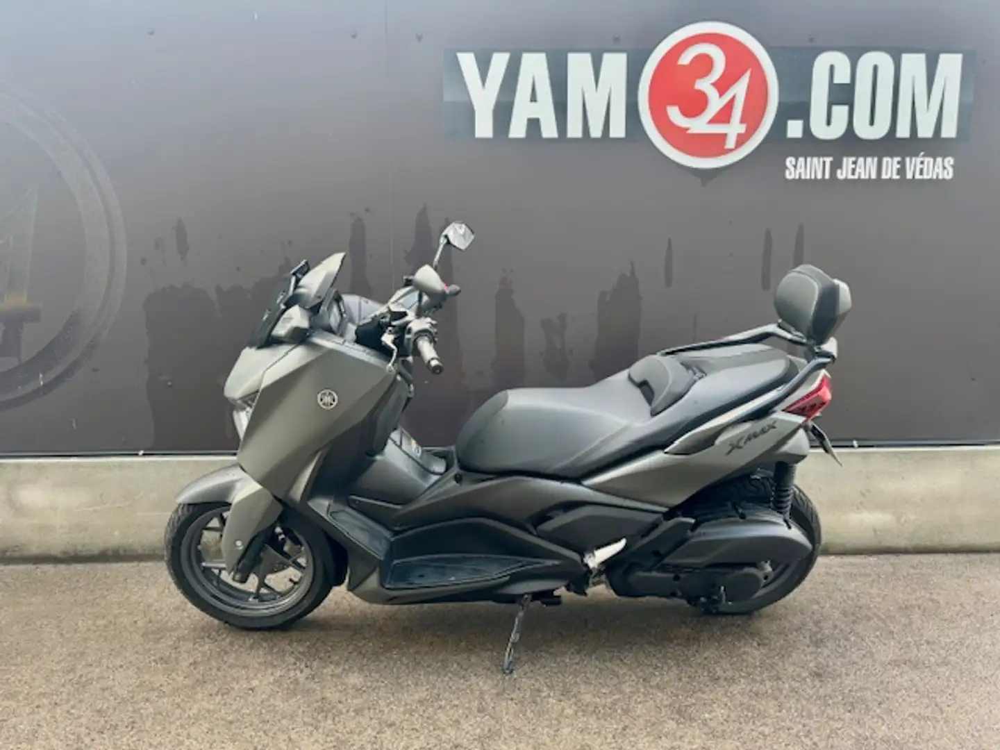 Yamaha X-Max 125 - 1
