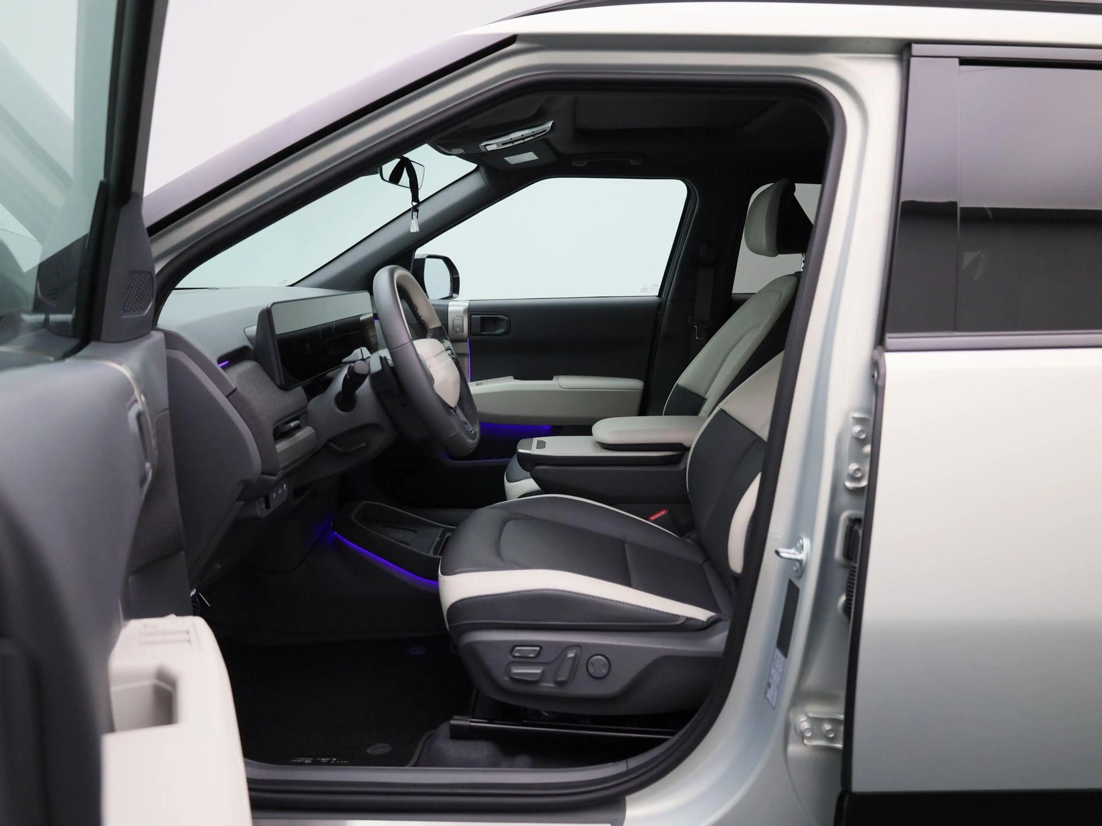 Kia EV3 GT-PlusLine 81.4 kWh | NAVI | CAMERA | ELEKTR KLEP — photo 9