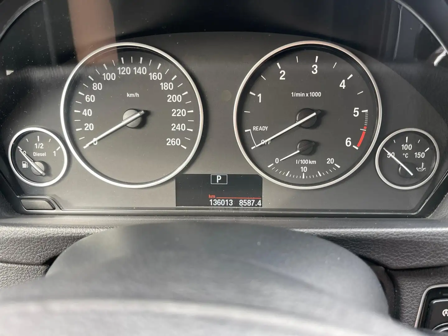 BMW 316 316d Touring Luxury auto - 2