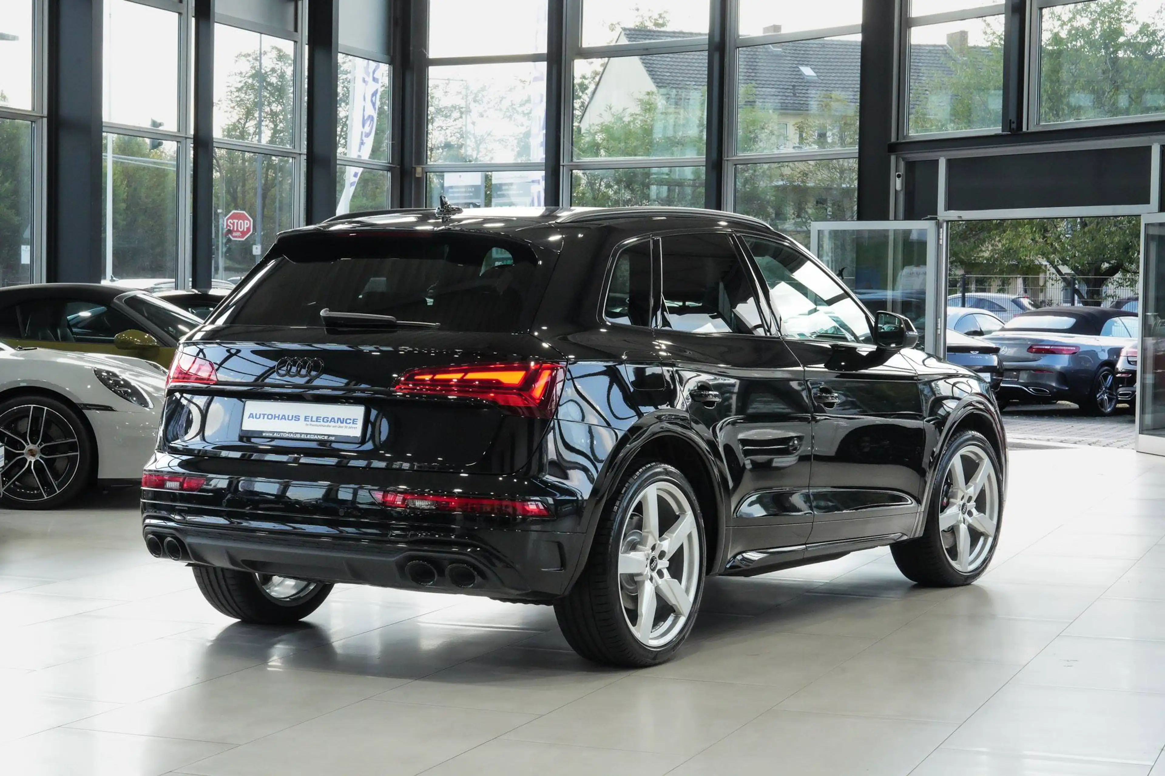Audi SQ5 quattro*SPORTSITZE*MATRIX*LM"21"*KAMERA*1-HD* — photo 2