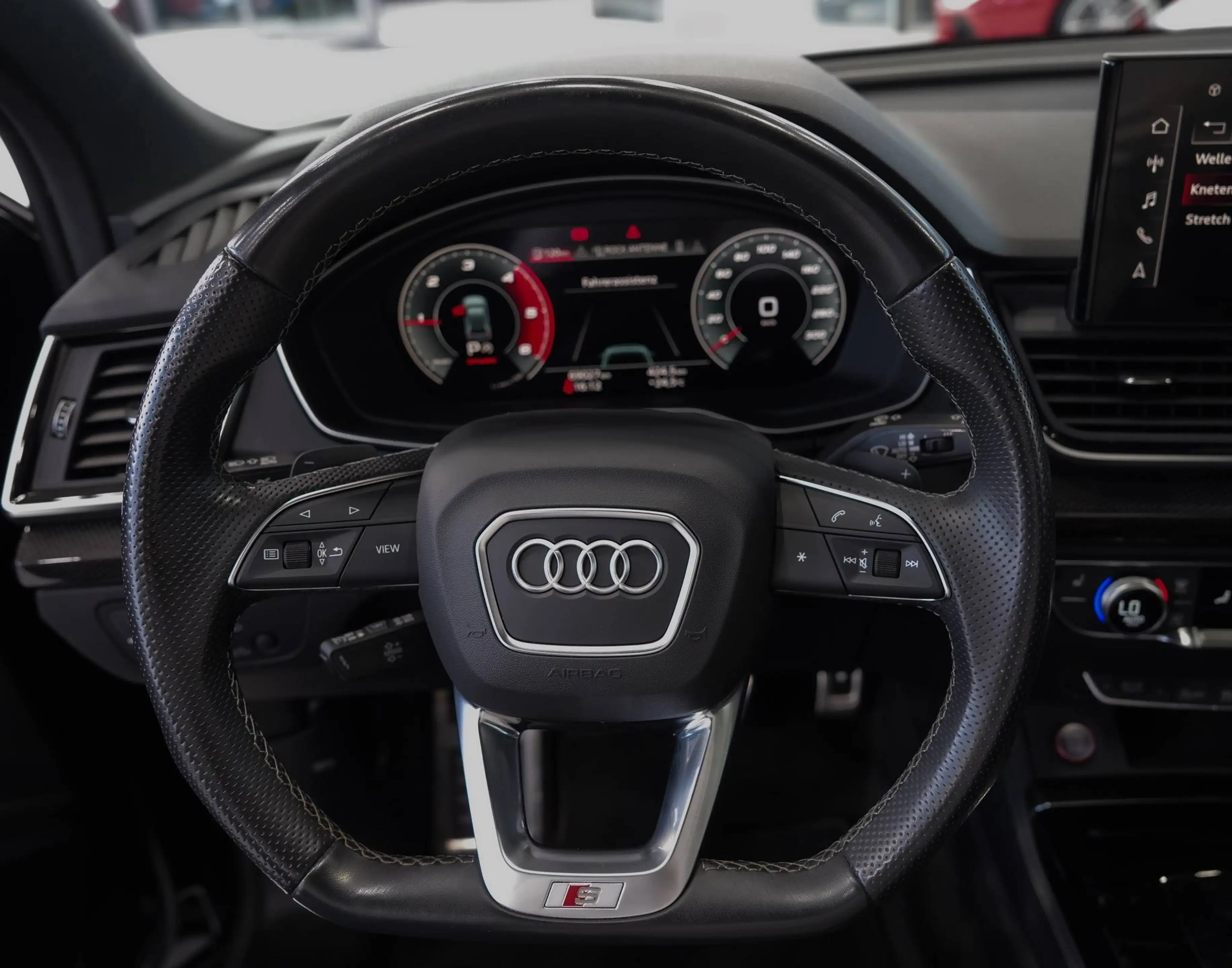 Audi SQ5 quattro*SPORTSITZE*MATRIX*LM"21"*KAMERA*1-HD* — photo 13