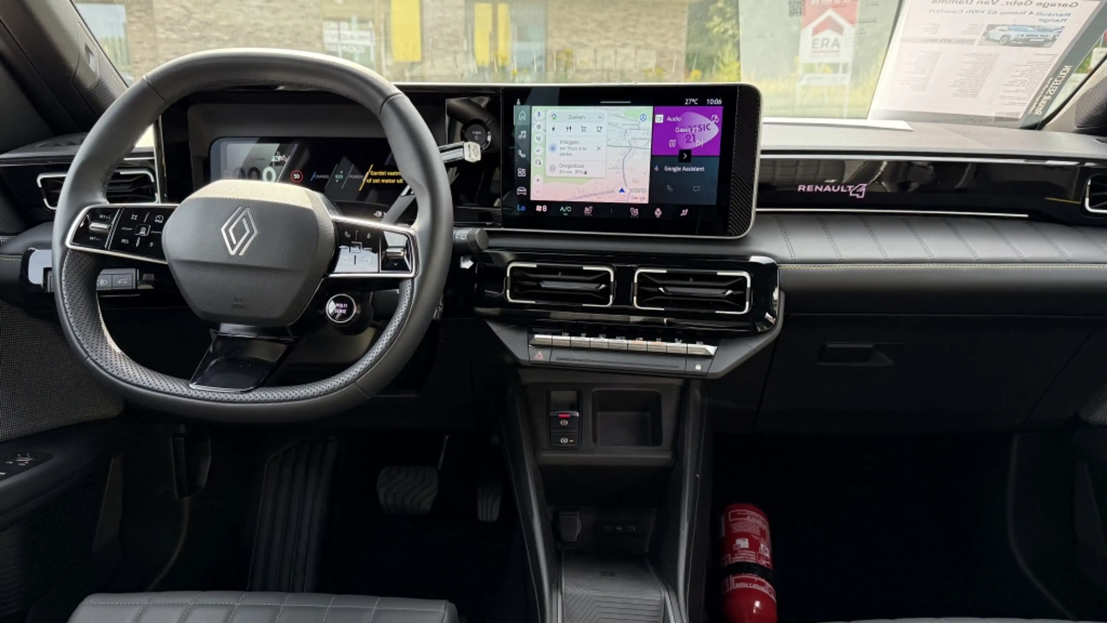 Renault R 4 Iconic 52 kWh Comfort Range — photo 9