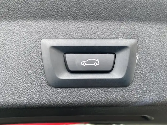 BMW 1 Series view 15