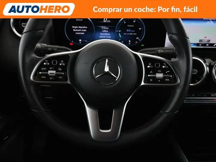 Mercedes-Benz GLA 2022, foto 24