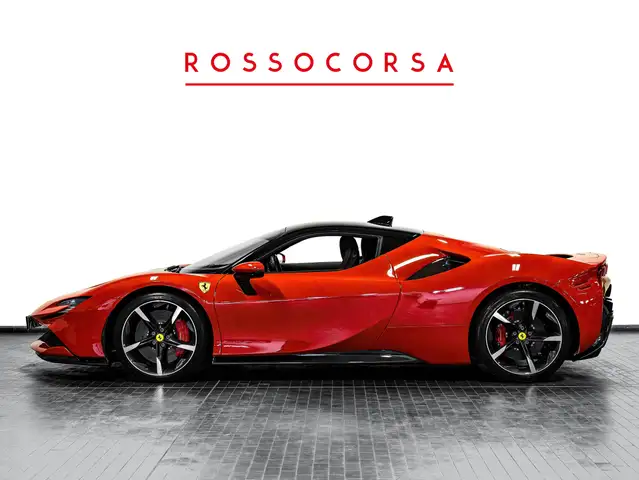 Ferrari SF90 Stradale view 3