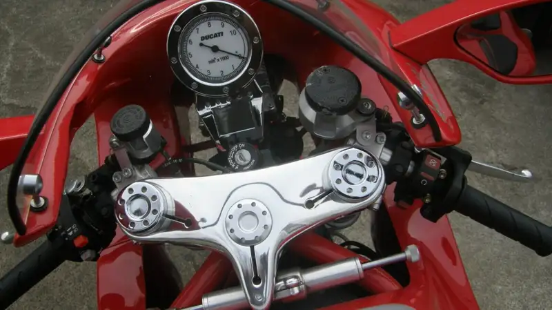 Ducati MH 900 e - foto 7