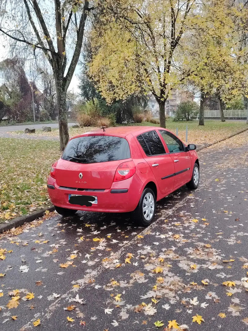 Renault Clio Clio 1.2 16v 75 eco2 Campus Authentique Rouge - 2