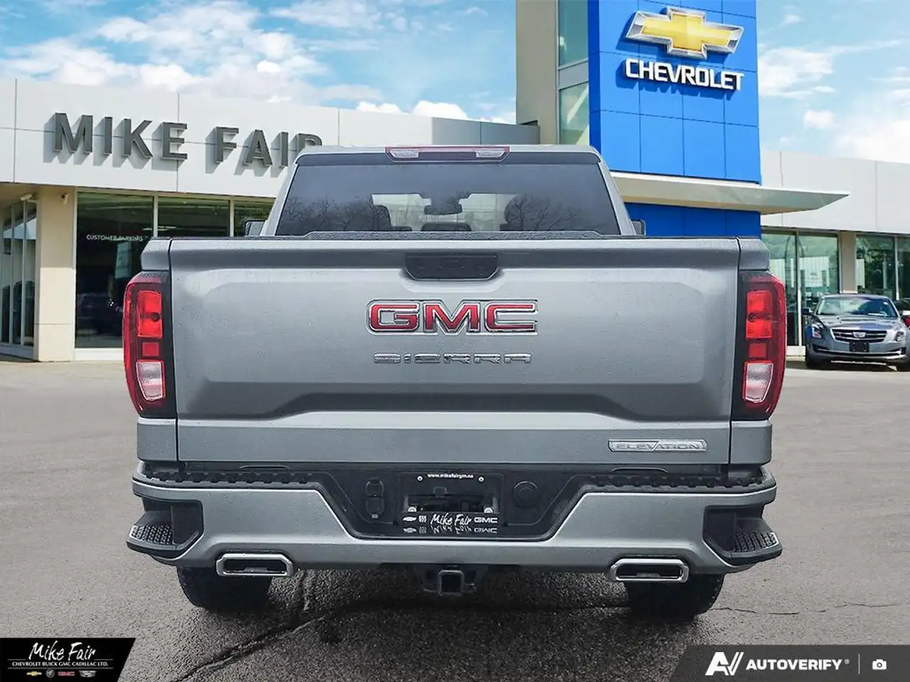 GMC Sierra 1500 снимка GMC Sierra 1500