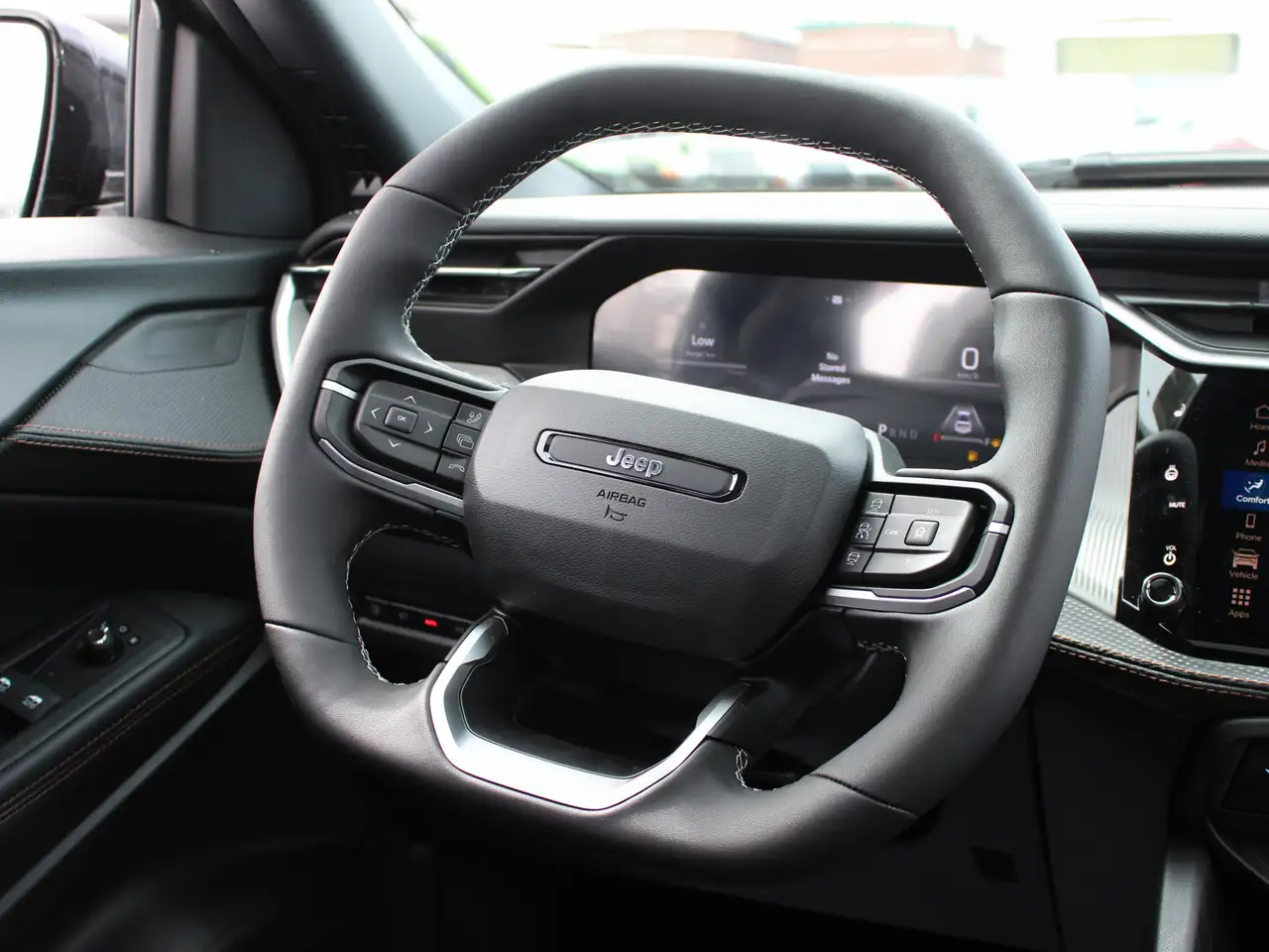 Jeep Cherokee снимка Jeep Cherokee