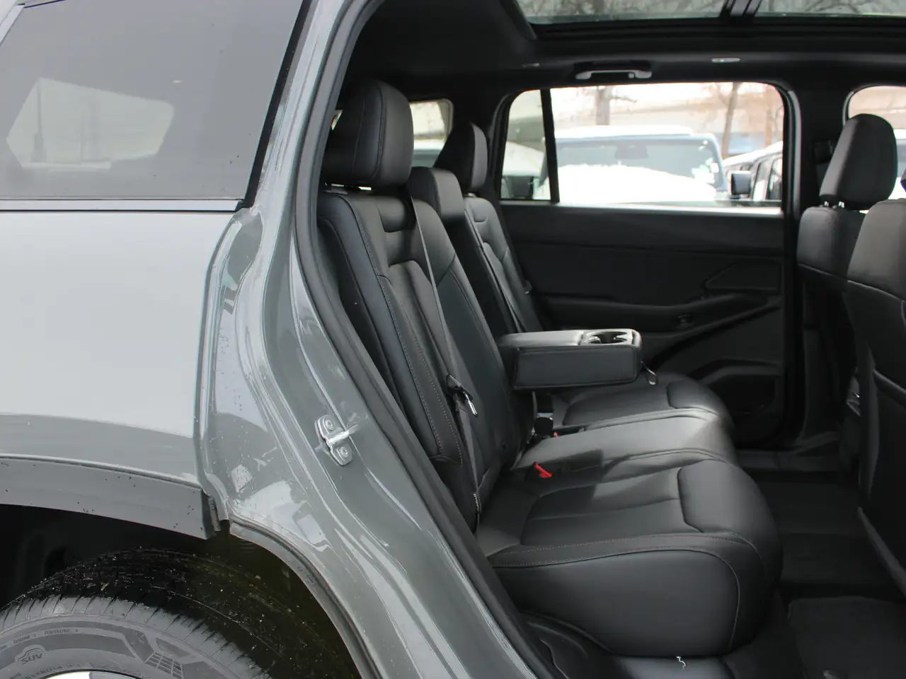 Jeep Cherokee снимка Jeep Cherokee