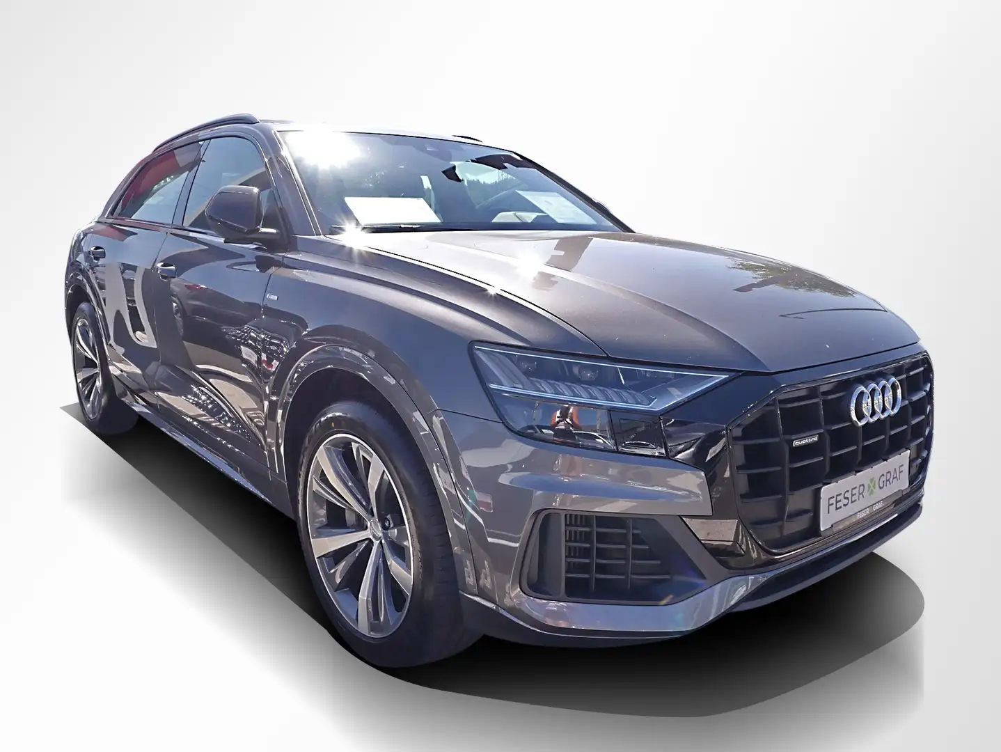 Audi Q8 55 TFSI e qu. S line B&O Matrix Navi Sitzh. Grijs - 2