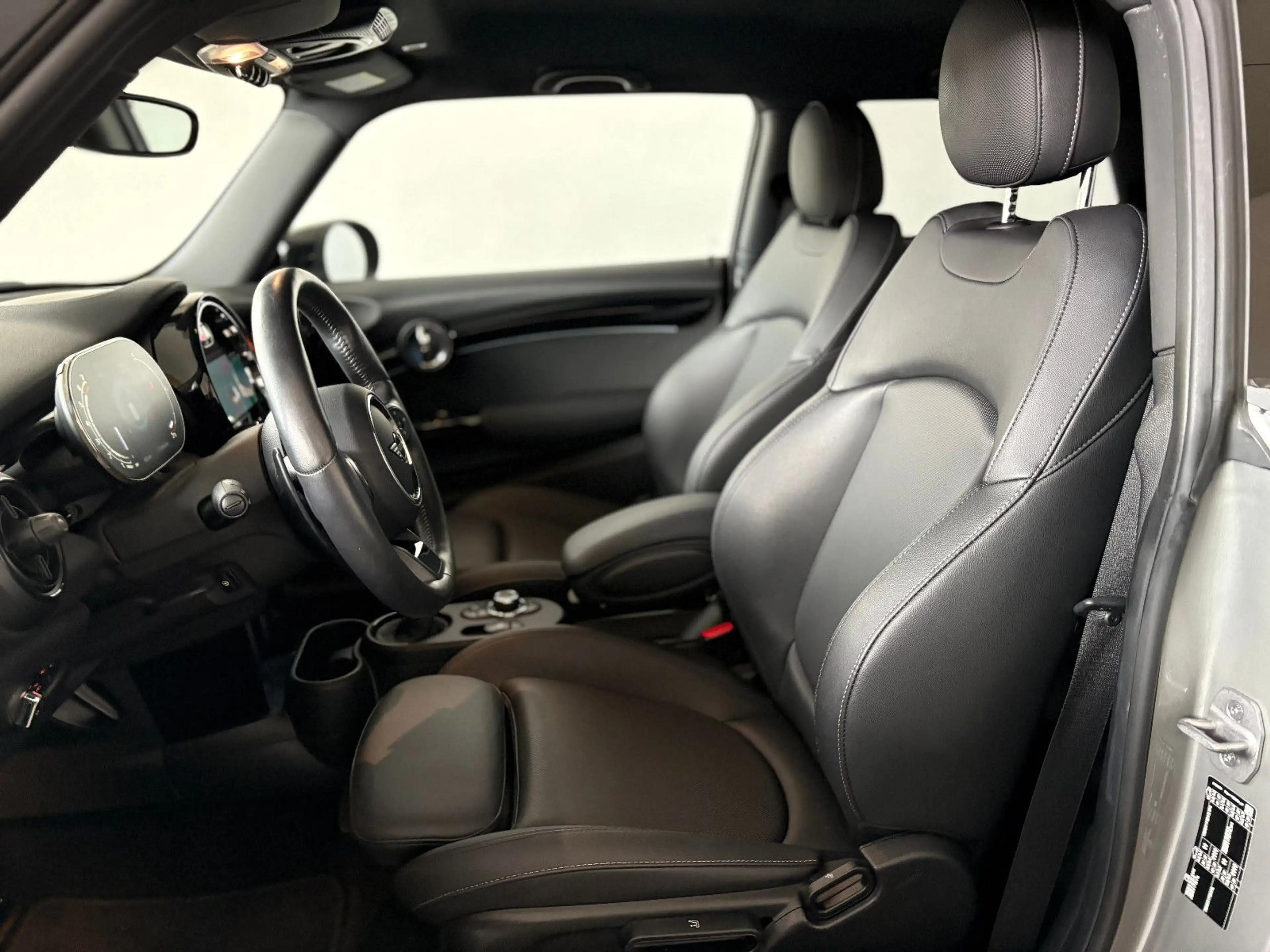 MINI Cooper S COOPER S Kamera Navi Sportsitz Lenkrhz Shz — photo 9
