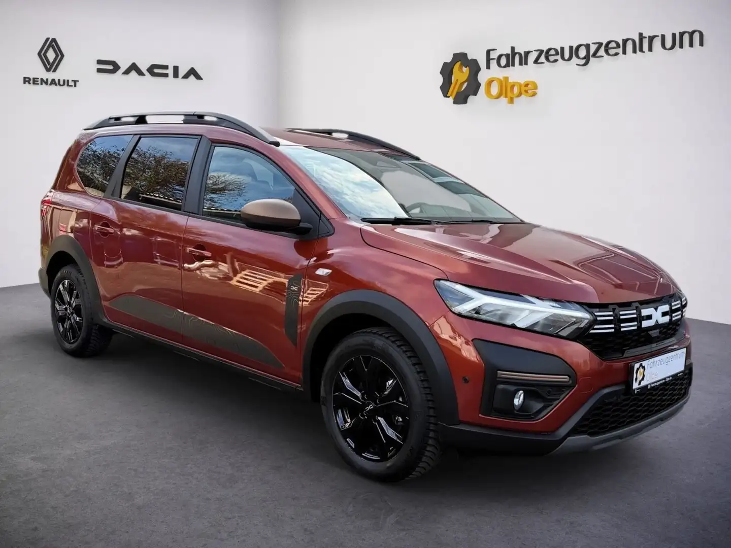 Dacia Jogger Extreme+, Ganzjahresreifen, ab 1,49% Braun - 2