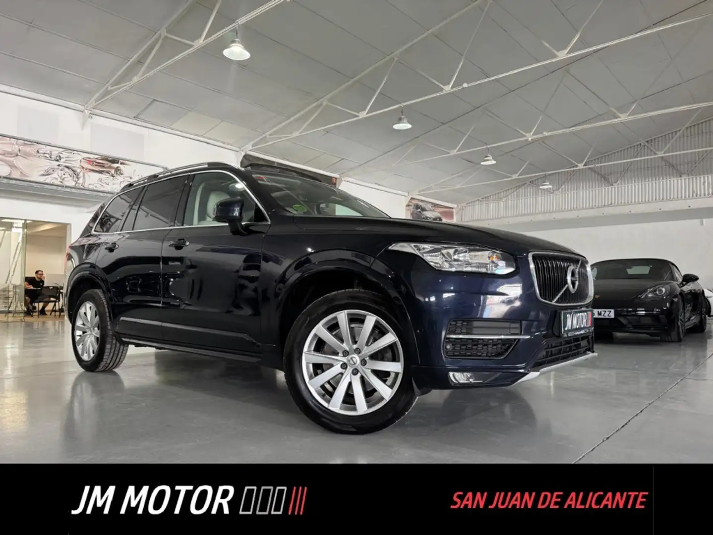 Volvo XC90 D4 Momentum 5pl. Aut. Azul - 1