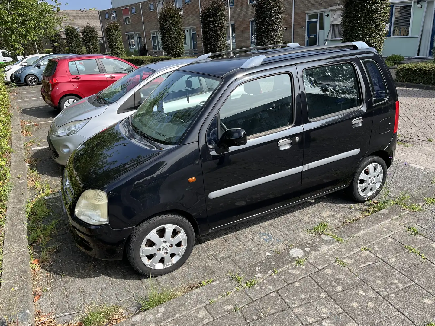 Opel Agila 1.2-16V Star Edition Чёрный - 1